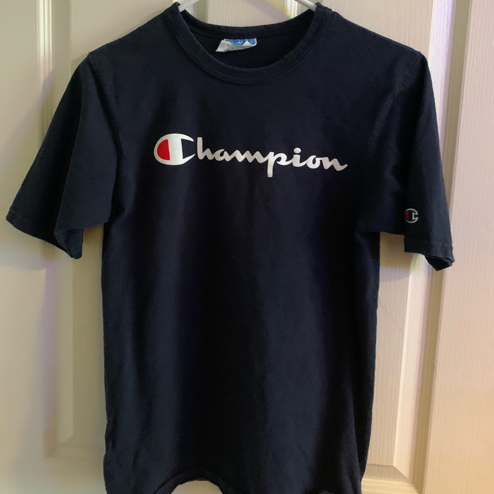 Champion shirt sleeve shirt